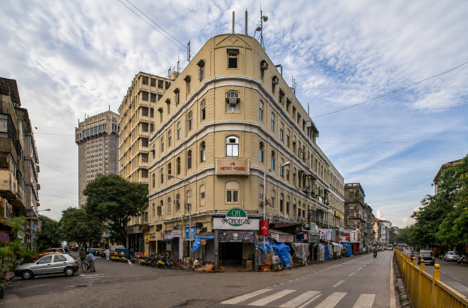 Colaba Causeway